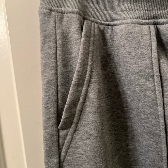 Switch Remarkable Men's Gray & Black Athletic Jogger Sweatpants Size Medium - Picture 5 of 15